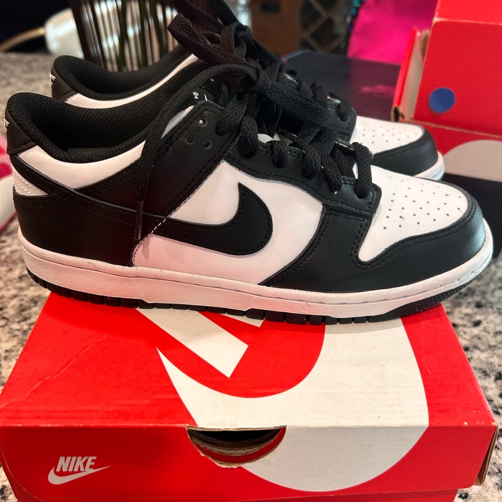 Panda Dunks